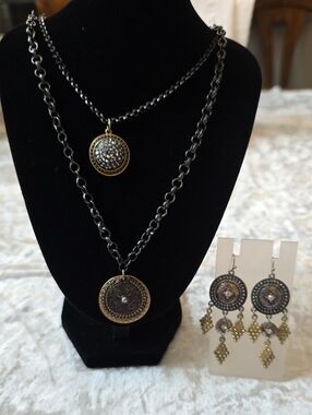 Chico's Layered Two-Piece Necklace & Earring Set - Gun Metal Black, Silver, Gold